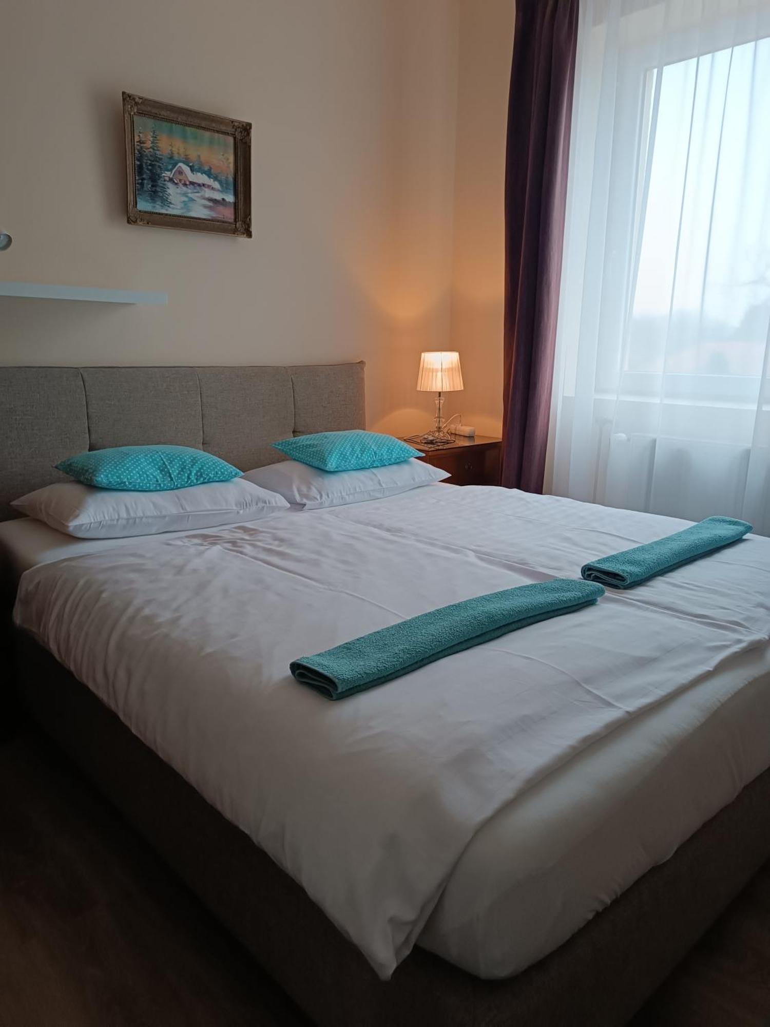 Bed and Breakfast Szilvia Panzio Gyomaendrőd Exteriér fotografie